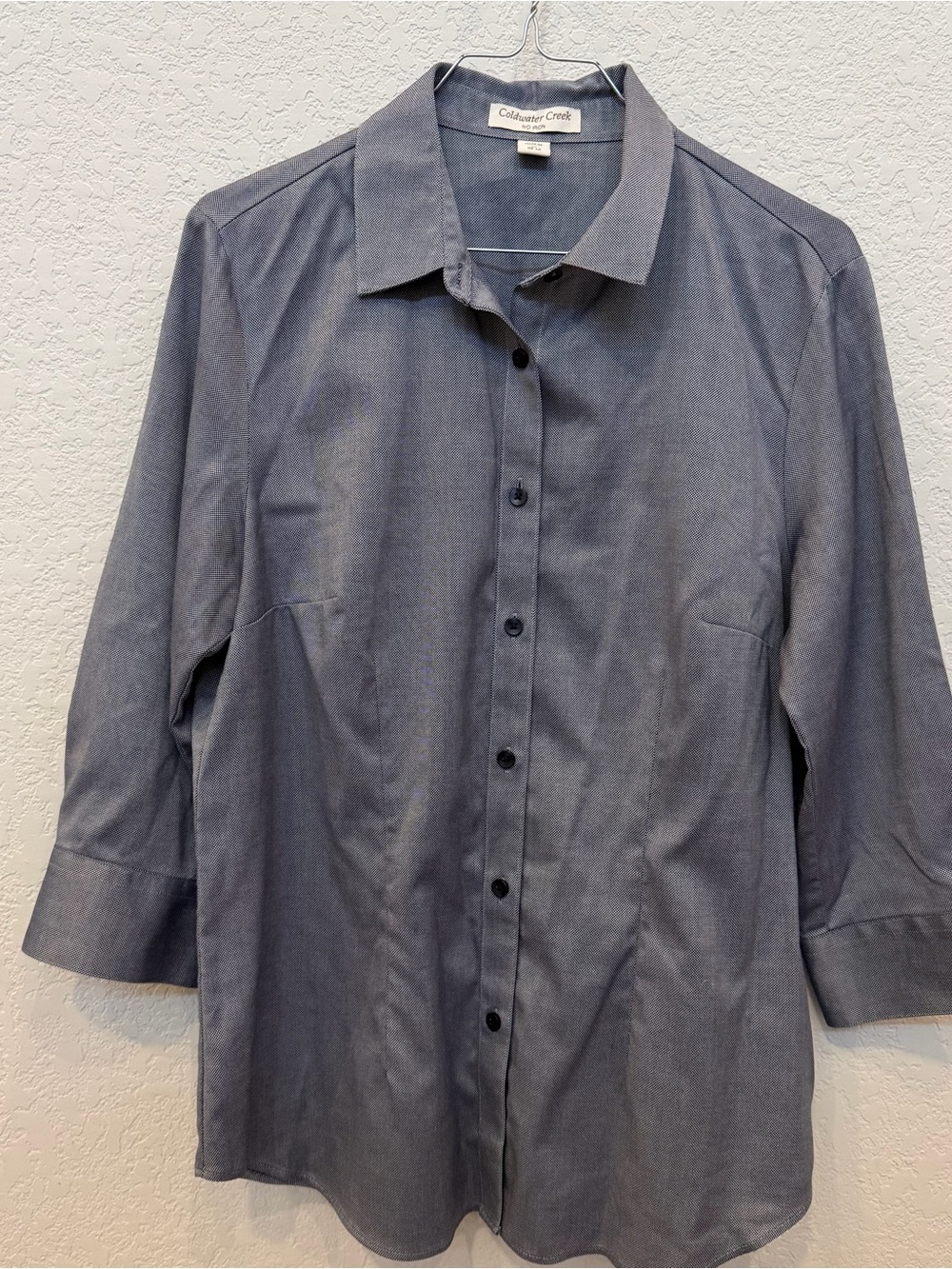 Coldwater Creek Women’s Gray Button-Up Shirt Medium